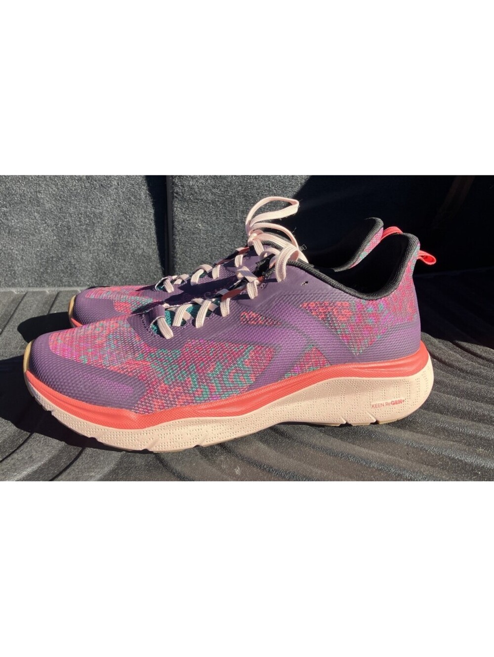 KEEN 1030369 Leiki Speed Hiking Shoes for Ladies - Plum Perfect/Floral Sz 10.5